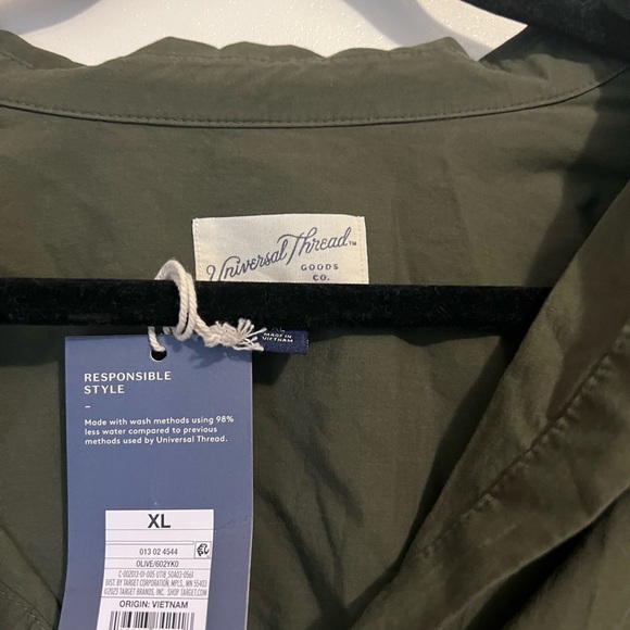 Universal Thread Olive Green Blouse - Picture 2 of 3